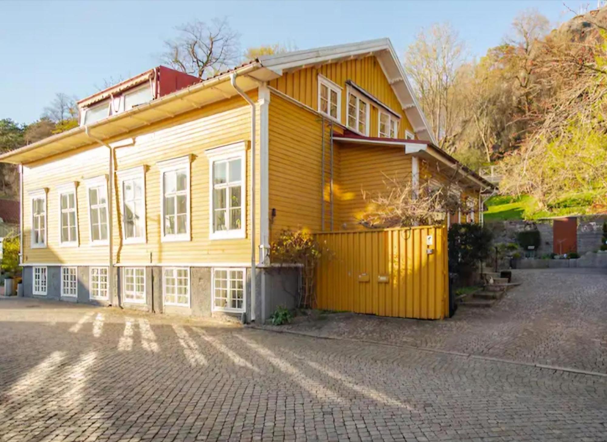 Outstanding Apartment Close To Gothenburg Kungalv Bagian luar foto